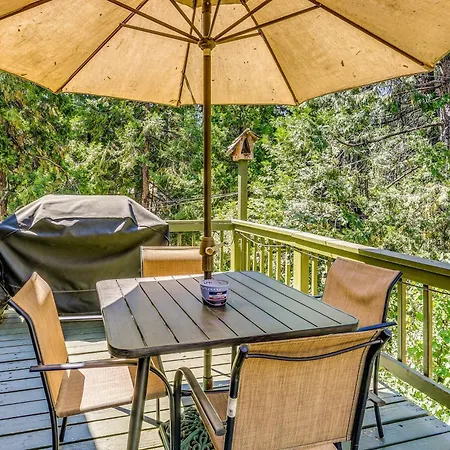 Cozy Bears Hideaway Cabin About 3 Mi To Shaver Lake! Exterior photo