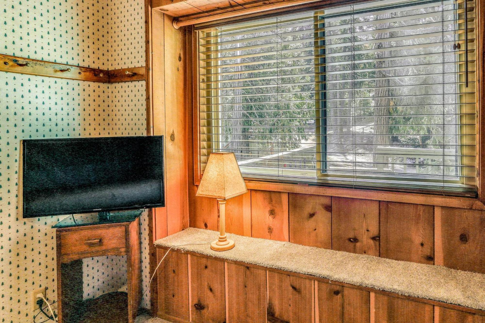 Cozy Bears Hideaway About 3 Mi To Lake! * Shaver Lake